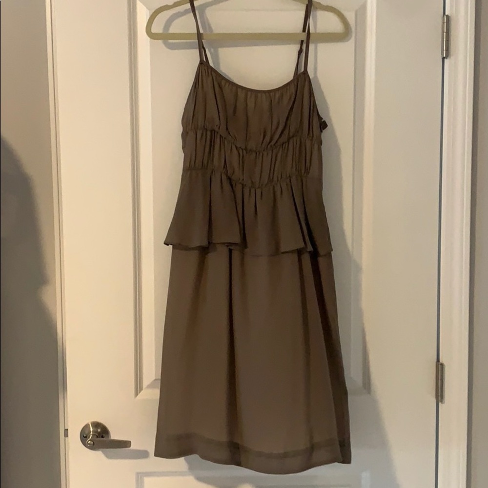 Gorgeous lightweight brown dress